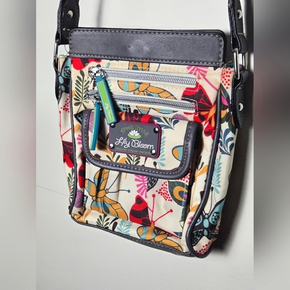 Lily Bloom Butterfly Crossbody Purse Bag, Magnetic And Zipper Close - Picture 3 of 6
